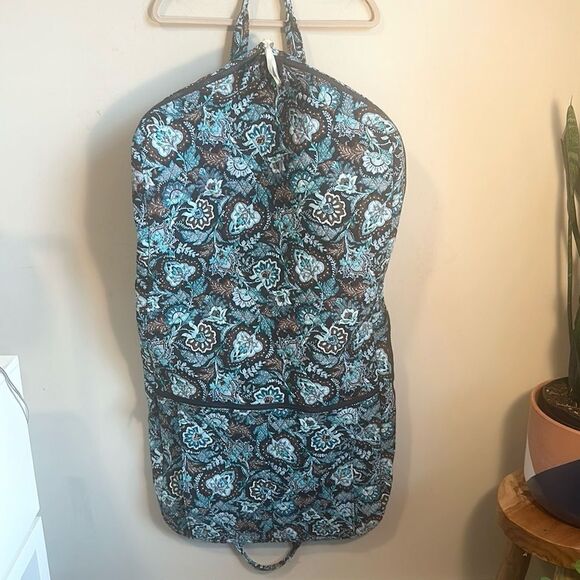 Vera Bradley Hanging Garment Bag - Picture 1 of 6